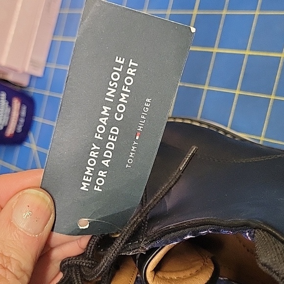 Tommy Hilfiger Black Vegan Leather Chukka Boots 8M main image 5